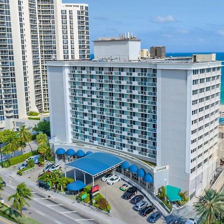 Ramada Plaza By Wyndham Marco Polo Beach Resort Golden Beach Exterior photo